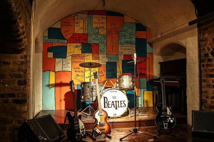 Beatles Story Bus Tour in Liverpool with Cavern Club Entry photo 3