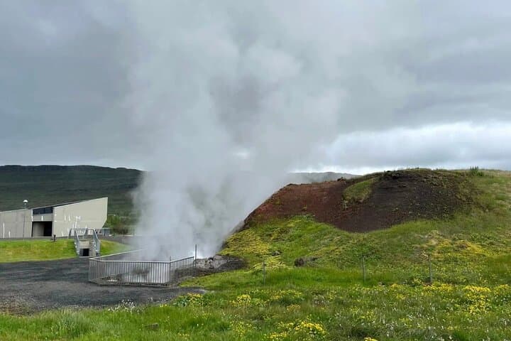 Iceland Silver Circle Adventure — Deildartunguhver, Hraunfossar & Húsafell Day Tour photo 3