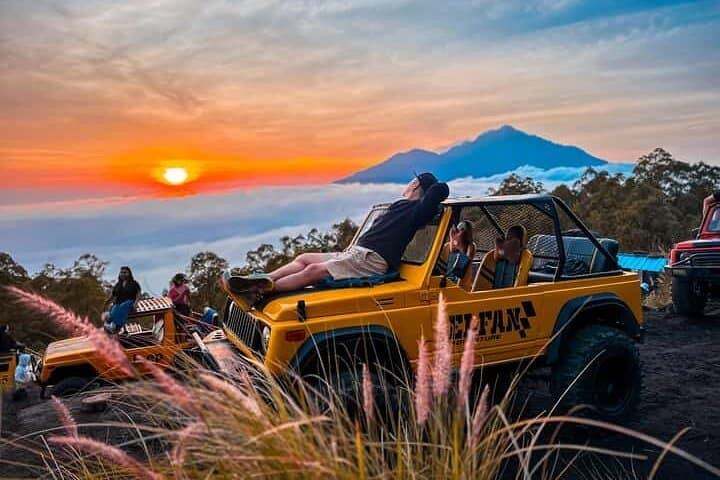 Mount Batur Sunrise Jeep Tour from Ubud — Lava Fields & Hot Springs