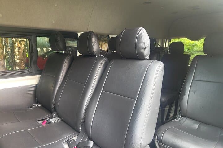 Seychelles Airport Transfer: Seamless Mahé Pickup to Your Hotel photo 2