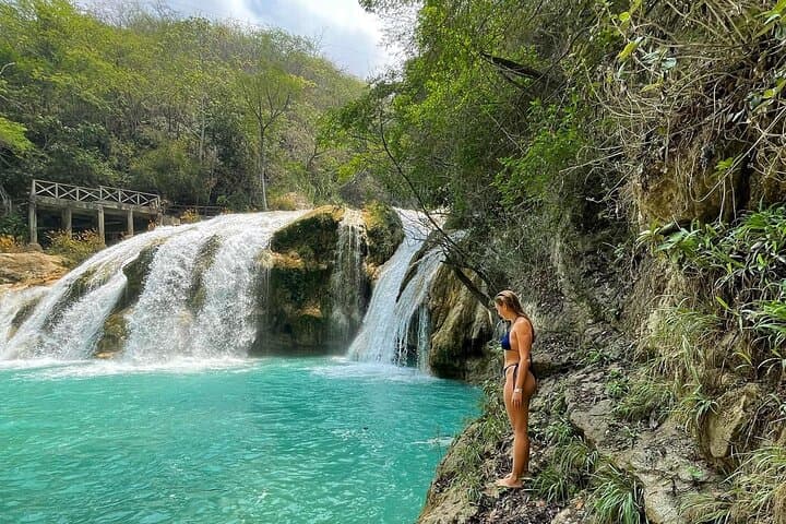 Overnight Escape to Montebello Lakes & El Chiflón Waterfalls: SUP, Ruins & Lakeside Cabins photo 4