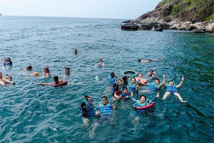 Nha Trang Island Escape: Snorkeling, Floating Bar & Hon Tre Lunch photo 2