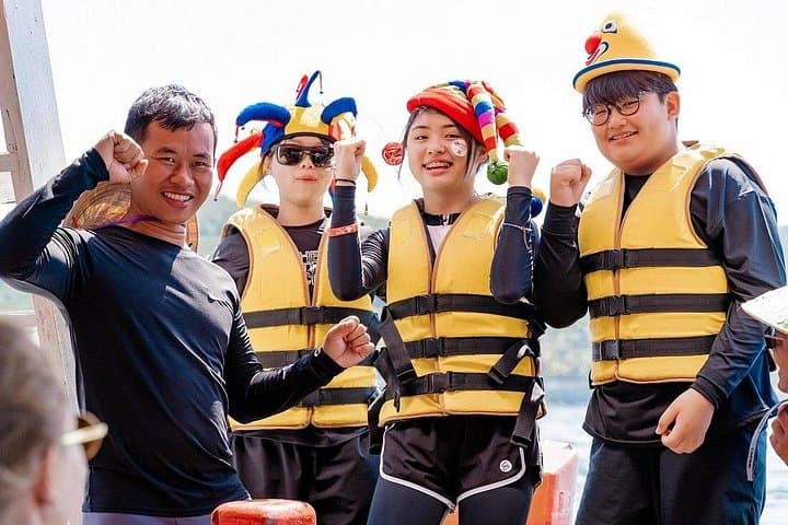 Nha Trang Island Snorkel & Floating Bar Day Cruise to Tranh Beach photo 3