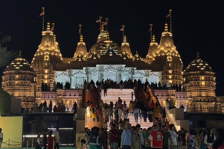 Private Two-Way Transfer to BAPS Hindu Mandir Abu Dhabi photo 5