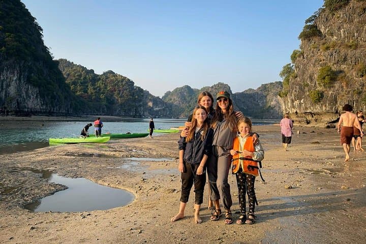 Bai Tu Long Bay Boutique Cruise: 2D1N Renea Overnight Tour from Ha Long photo 4