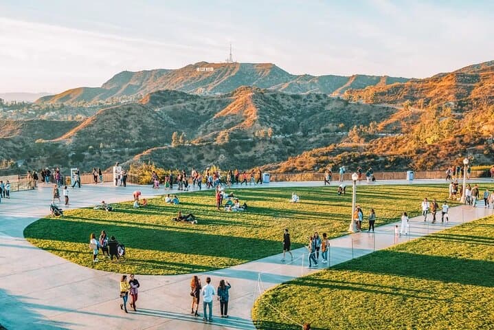 Griffith Observatory and Hollywood Sign Private E-Bike Tour — Hollywood Hills by E-Bike photo 3