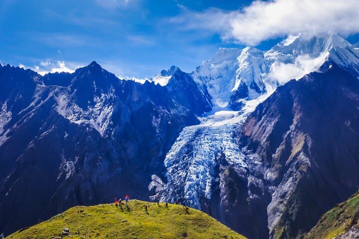 Summit of Silence: 9-Day Meili North Face Pass Trek to Ciding Pass (5,200m) photo 3
