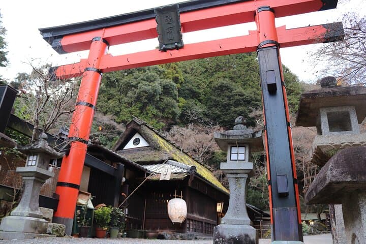 Arashiyama Bamboo Forest Hiking: Hidden Temples & Mountain Views photo 5