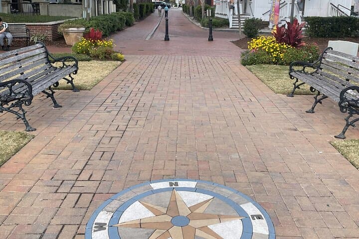 Follow Robert Smalls: Outdoor Escape Game & Walking Tour in Beaufort photo 1