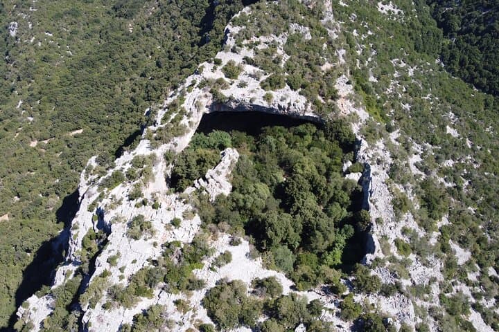 Trek to Mount Tiscali: Explore the Nuragic Village in Lanaitho Valley photo 5