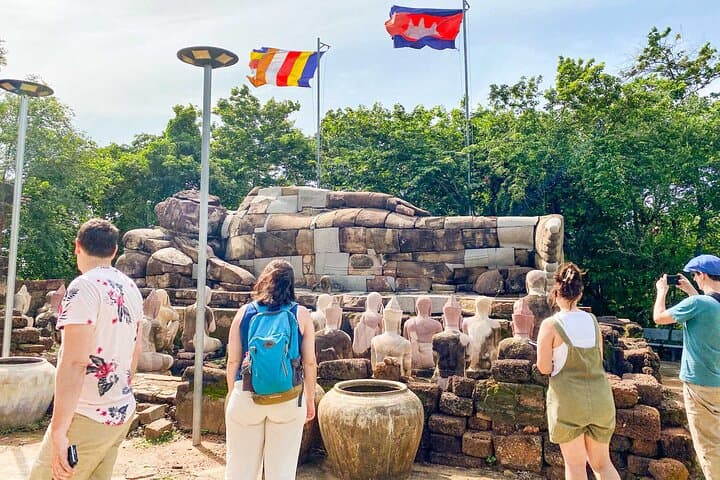 Battambang to Phnom Penh Scenic Transfer — Kampong Luong, Pottery Villages & Oudong Mountain photo 4