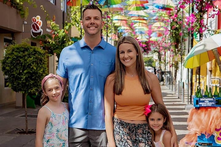 Puerto Plata Walking Tour: Historic Central Park, Umbrella Street & Local Artisans photo 1