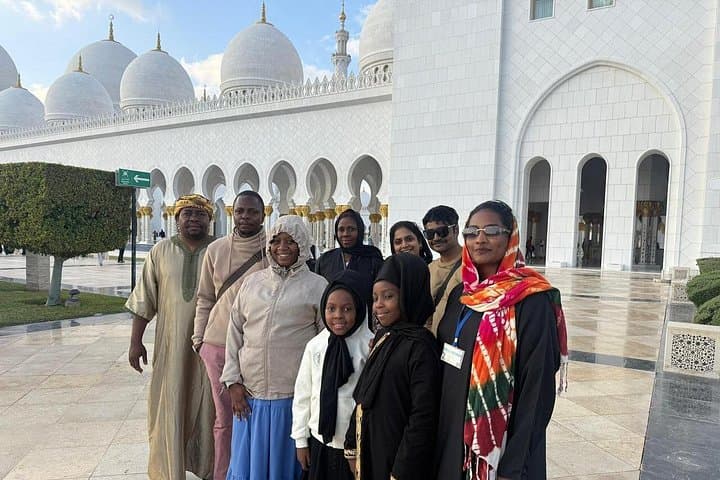 Abu Dhabi Day Trip from Dubai: Sheikh Zayed Grand Mosque, Emirates Palace & Yas Island photo 2