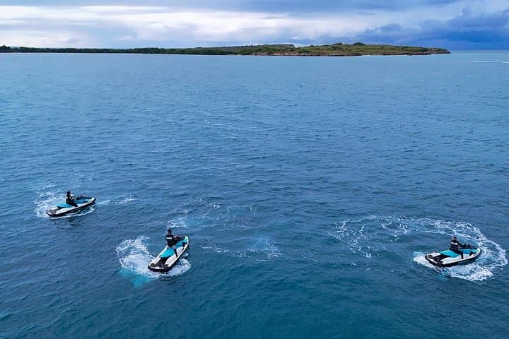 Jet Ski to Faro Los Morillos: 1-Hour Sea-Doo Adventure in Cabo Rojo photo 4