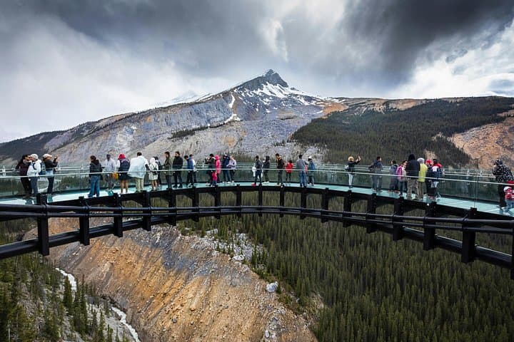 Columbia Icefield Skywalk, Crowfoot Glacier & Lakes Day Tour photo 2