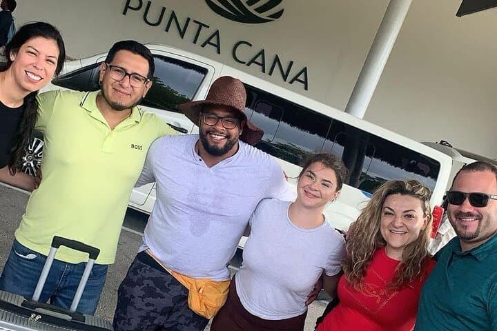 Private Luxury Airport Transfer Punta Cana — Door-to-Door Service photo 3