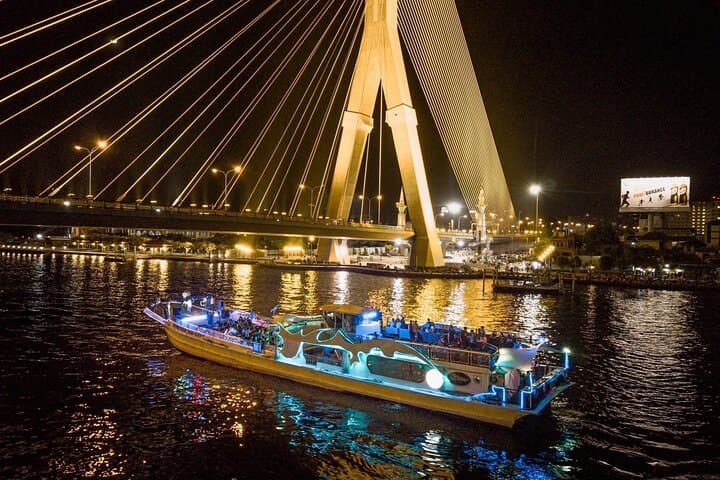 Bangkok After-Dark: Yodsiam Chao Phraya Nightlife Party Cruise photo 2