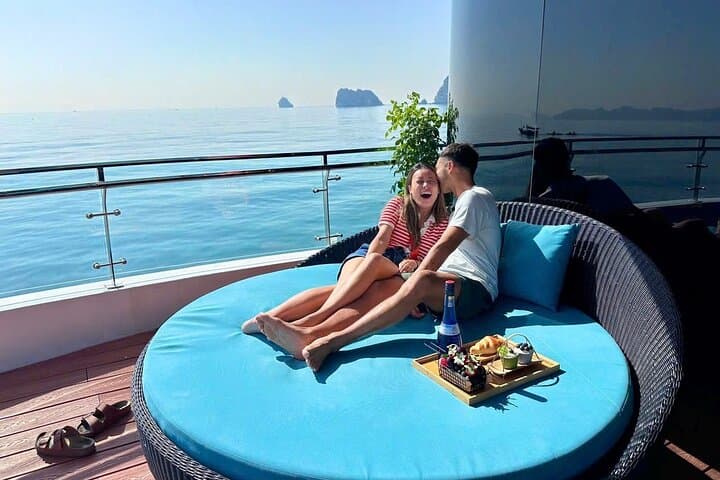 Lan Ha Bay Sunset Cruise from Cat Ba — Luxury Boat, Kayaking & Jacuzzi photo 2