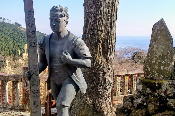 Oyama Pilgrimage Walk: Shrine, Historic Temple & Local Ramen Near Tokyo