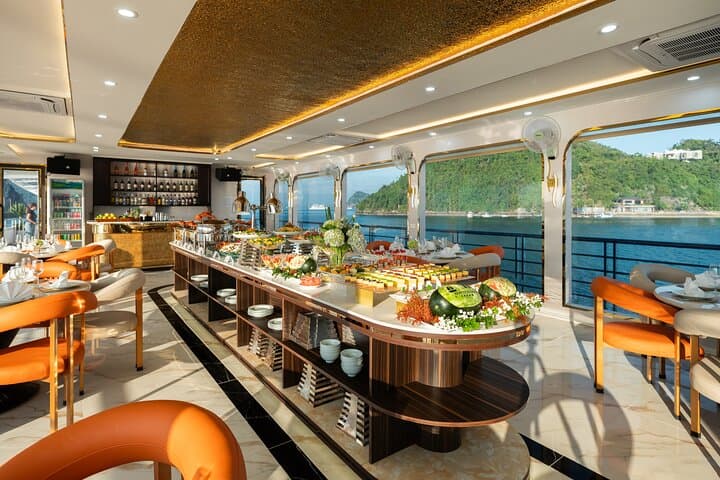 Luxury Ha Long Bay Day Cruise: Sung Sot Cave, Ti Top & Kayaking photo 6