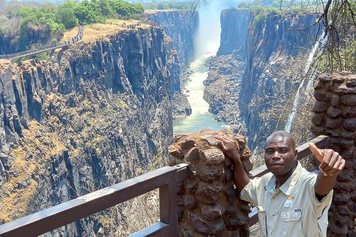 Victoria Falls from Zambia and Zimbabwe — Guided 5–6 Hour Falls Experience photo 4