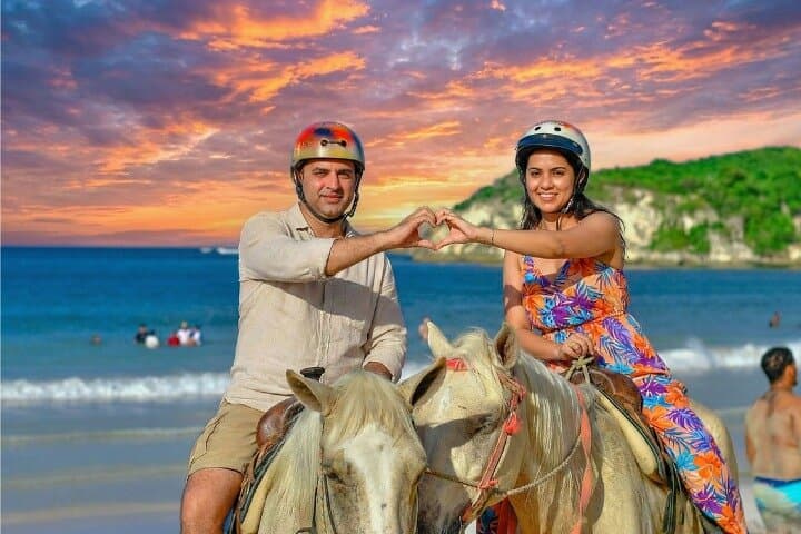Punta Cana Horseback Riding to Macao Beach: Jungle, Culture & Coffee Tasting photo 2