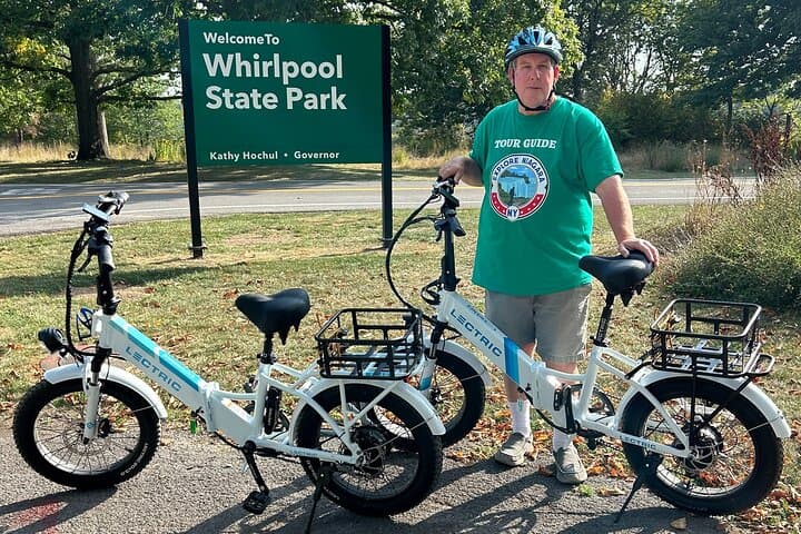 Niagara River E‑Bike Adventure: Private Guided 16‑Mile Tour for Two photo 6