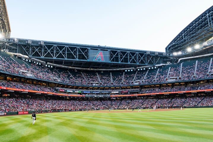 Arizona Diamondbacks Game Tickets at Chase Field — Stadium Guide & What to Expect photo 4