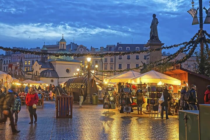 Self-Guided Krakow Walking Tour with Smartphone Audioguide — Old Town & Kazimierz Highlights