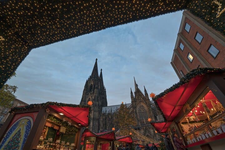 Cologne Self-Guided Walking Tour: Cathedral, Rhine & Old Town Audio Guide photo 4