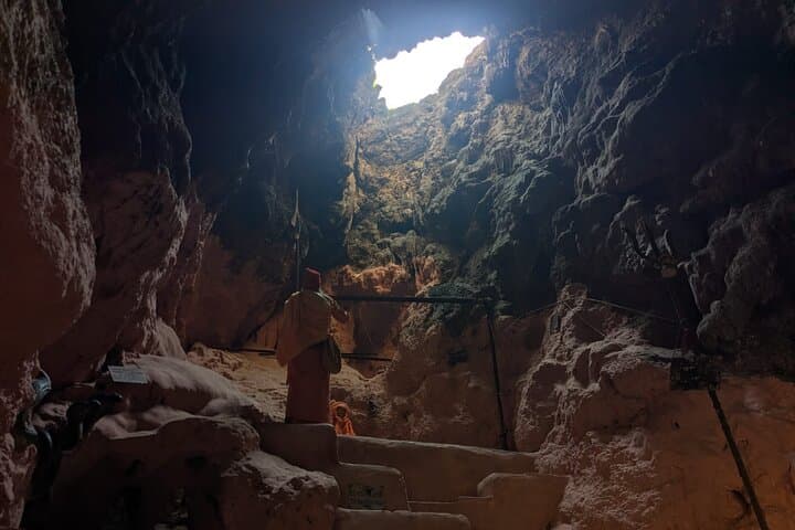 Jhilmil Cave Trek & Neelkanth Mahadev Temple — Guided Forest Walk from Rishikesh photo 2