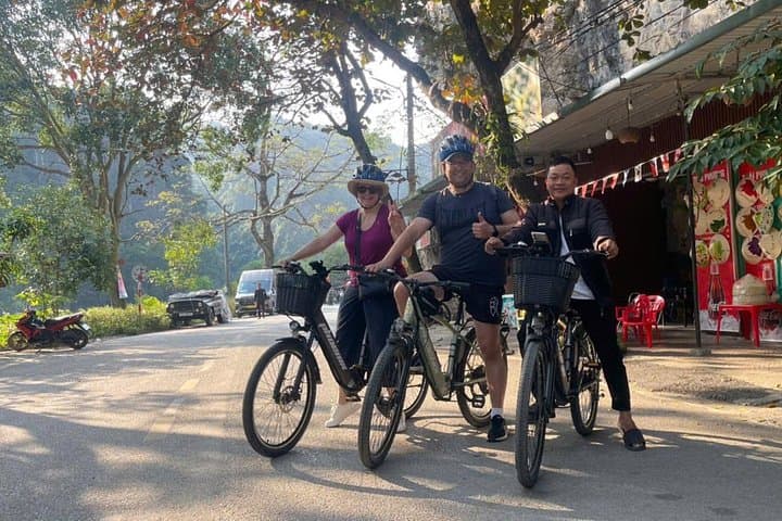 Ninh Binh E-Bike Adventure: Tam Coc & Dundj Valley Village Ride photo 3
