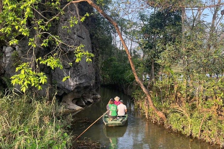 Ninh Binh E-Bike Adventure: Tam Coc & Dundj Valley Village Ride photo 4