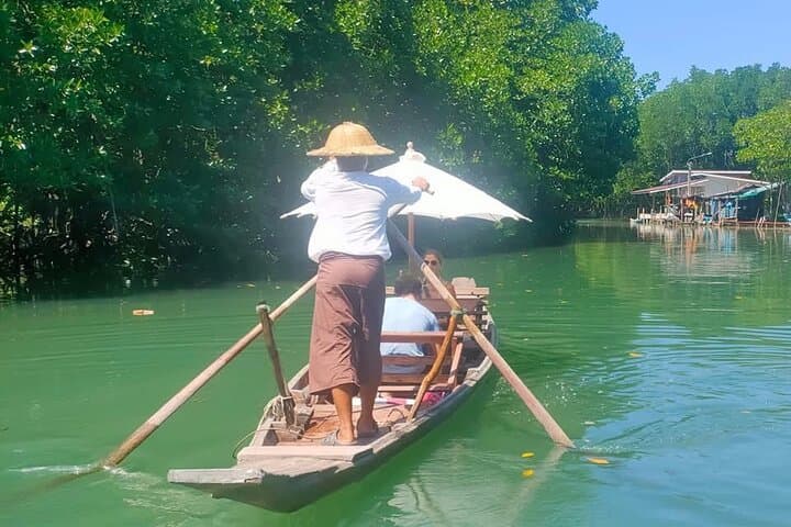 Silent Gondola Through Koh Chang Mangroves: Salak Kok Eco Cruise photo 4