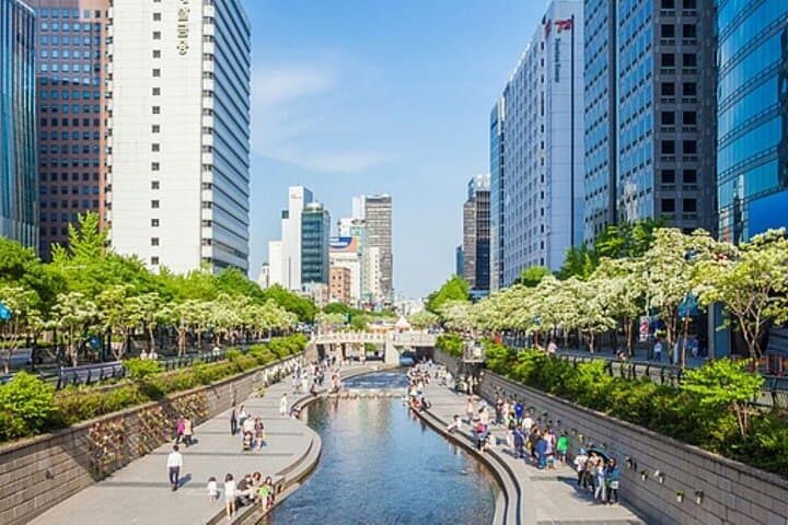 Seoul Highlights: Private Layover Tour from Incheon Airport photo 3