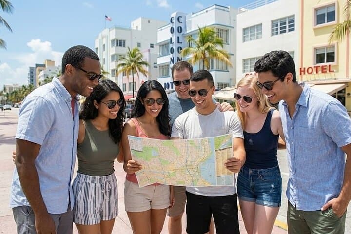 Miami Beach Scavenger Hunt — Colors & Culture Self-Guided Adventure