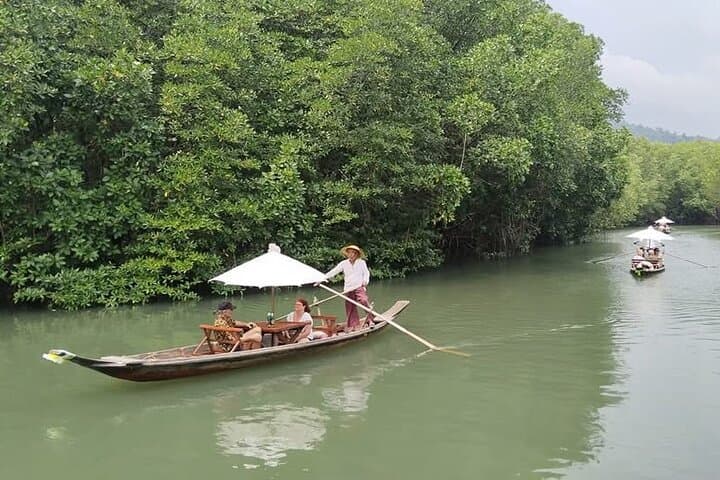 Silent Gondola Through Koh Chang Mangroves: Salak Kok Eco Cruise photo 2