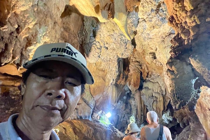 Chiang Dao Day Trip: Sticky Waterfall, Chiang Dao Cave & Wat Ban Den from Chiang Mai photo 3
