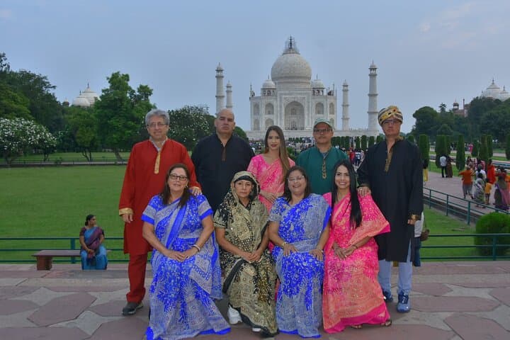 Sunrise to Sunset: Private Day Trip to the Taj Mahal, Agra Fort & Baby Taj from Delhi