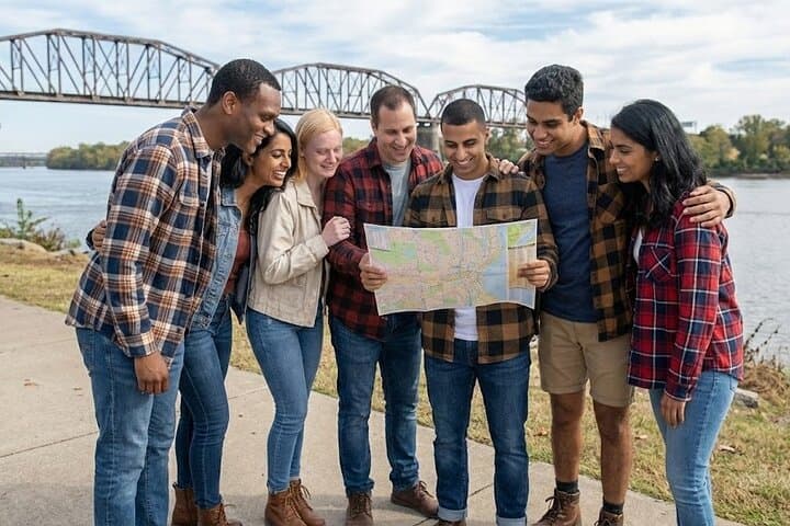 Wichita Arkansas River Scavenger Hunt: Let's Roam Urban Adventure