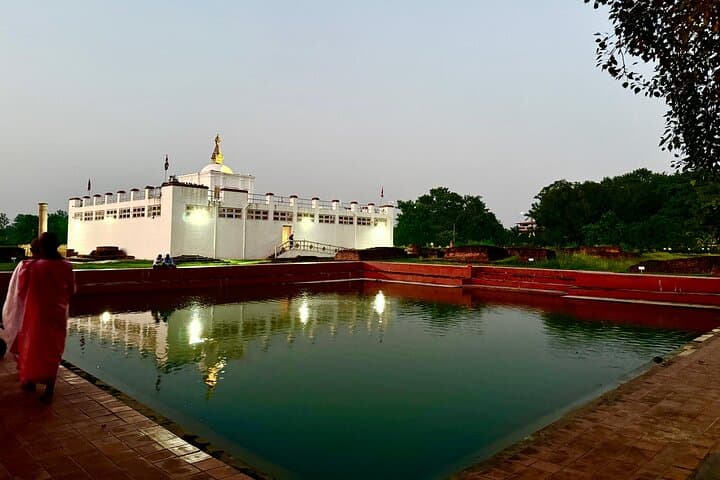 8-Day Private Nepal Tour: Kathmandu, Chitwan, Pokhara & Lumbini photo 2