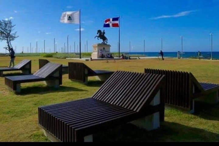 Puerto Plata History & Culture Photo Tour — City Sights and Panoramic Viewpoints photo 3