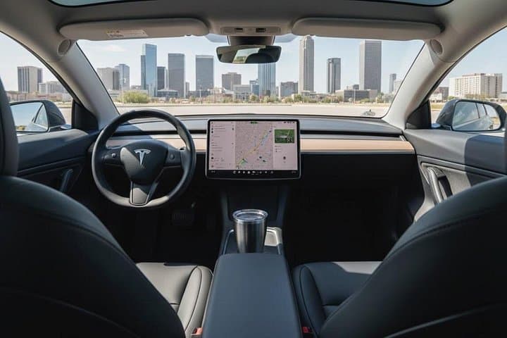 Private Tesla Airport Transfer: Stress-Free Ride from Phoenix Sky Harbor to Your Hotel photo 4