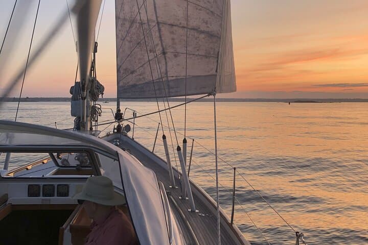 Saco River Sunset Sail: 2-Hour Kennebunkport Cruise to Wood Island Lighthouse