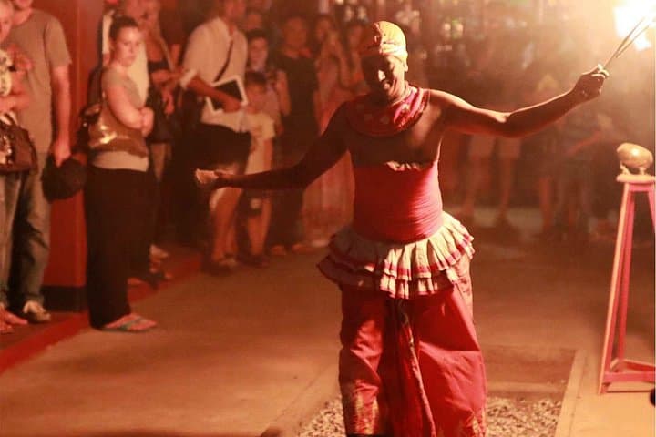 Kandy Lake Club Cultural Dance Show: Traditional Dances & Fire-Walking in Kandy photo 4
