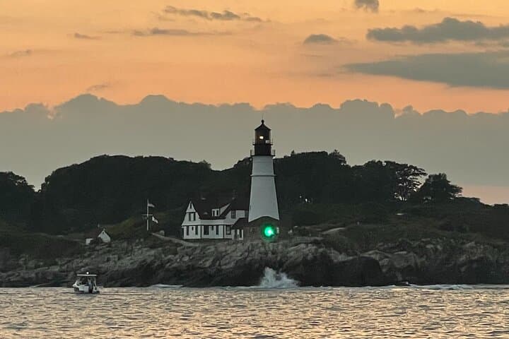 Portland Casco Bay Sunset Cruise: Small-Boat Lighthouse & Wildlife Tour photo 4
