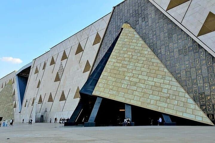 Grand Egyptian Museum and Giza Pyramids Private Tour with Sphinx photo 4