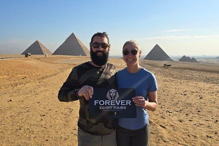 Private Giza Pyramids, Egyptian Museum & Khan El Khalili Tour — Full-Day Cairo Cultural Experience photo 1