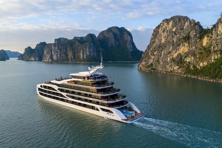 Diana 6-Star Halong and Lan Ha Bay Cruise — 2-Day Luxury Itinerary photo 1