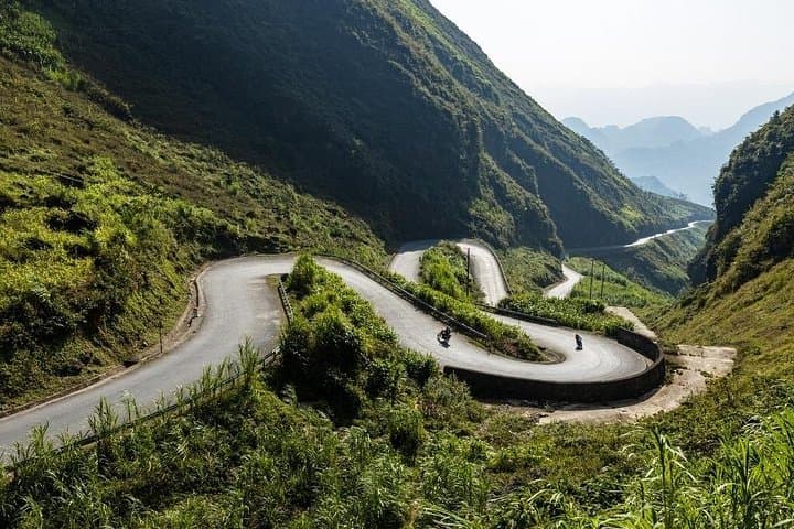 Ha Giang Loop 5-Day Adventure from Hanoi — Ma Pi Leng, Lung Cu & Ethnic Villages photo 4